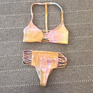 Boys and arrows bikini